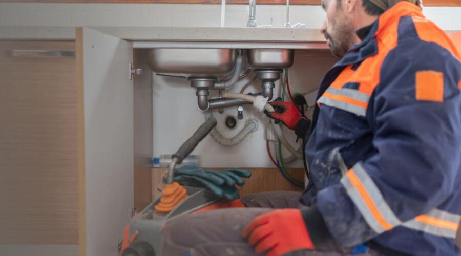 Expert burst pipe repair services in Blessing, TX